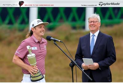 Cameron Smith delivers his Open victory speech, watched by R&A chief executive Martin Slumbers.