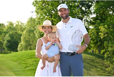 Scottie Scheffler with his wife Meredith and son Bennett